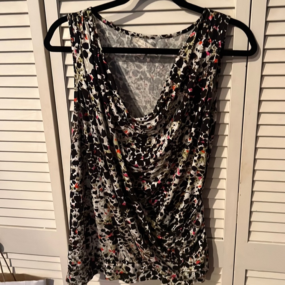 Chic crossover multi-color tank. Perfect for work or a night out!